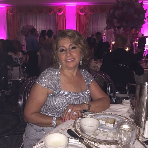 Meet your Posher, Khalida - Picture 1 of 1